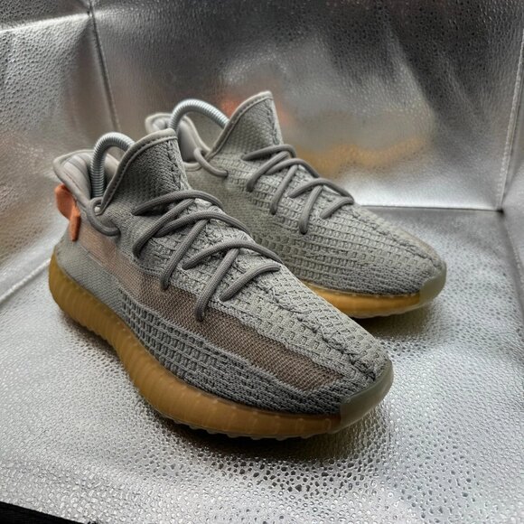 Size 7.5 Adidas Yeezy Boost 350 V2 True Form Gray Mens Athletic Sneaker EG7492 - Picture 3 of 10